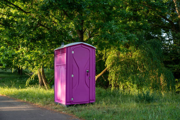 Porta potty delivery and setup in Woodland Heights, PA
